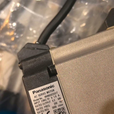 《议价》松下伺服电机MHMD022G1T 拆机漂亮一点点小划痕小硬伤