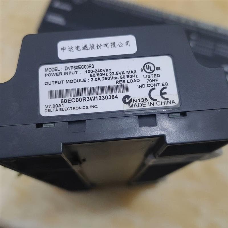 《议价》PLC DVP60EC00R3 成色如图包好不包邮有需