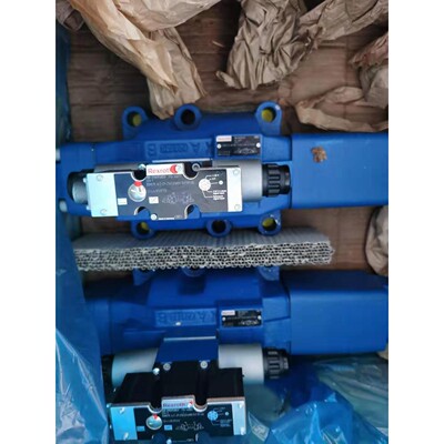 R900954702 4WRZE32W6-360-71/6EG24ETK31/A1D3M力士乐电磁比例阀
