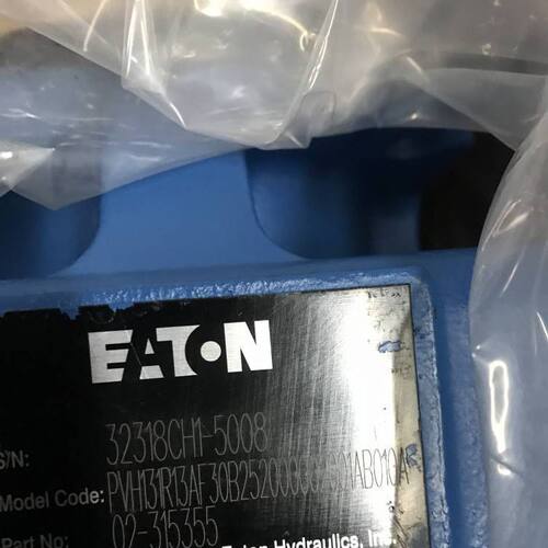 PVH131R13AF30B252000002001AB010A伊顿威格士柱塞泵原装