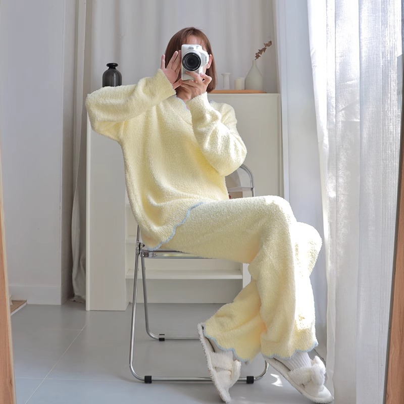 甜美珊瑚绒睡衣女冬季2024新款加厚加绒大码半边绒家居服冬天套装