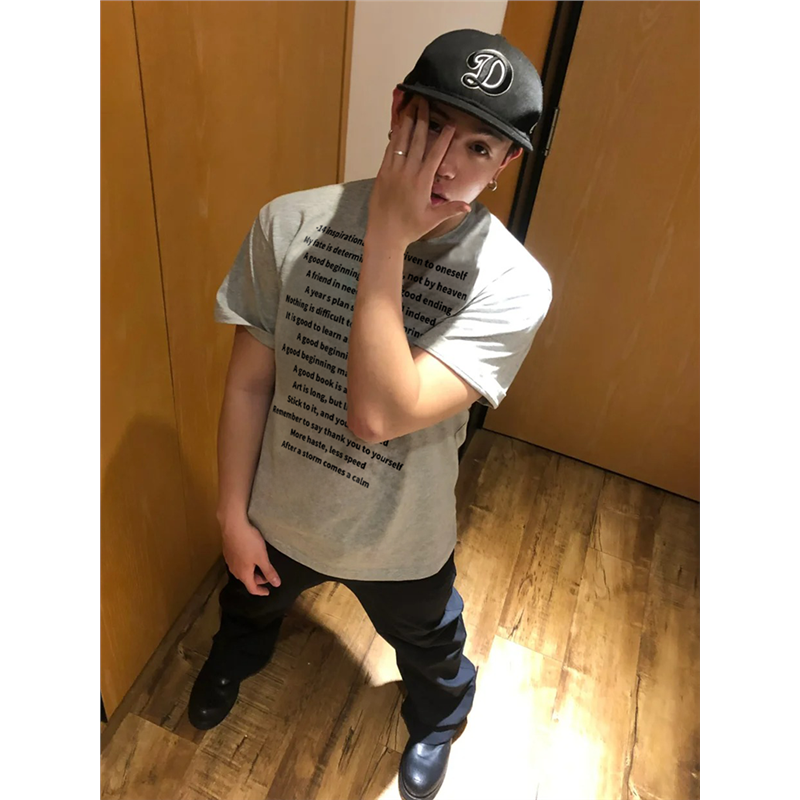 简约小众字母印花英文短袖男夏季纯棉美式复古T恤女百搭时尚潮流