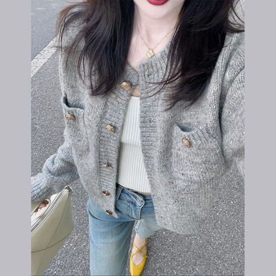 早秋季2025新款女装针织开衫灰色爆款毛衣女士初秋短款学院风外套