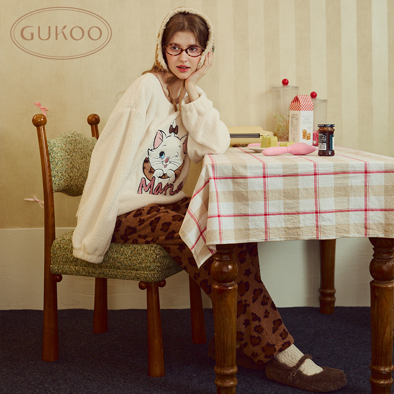Gukoo/果壳睡衣女冬款卡通豹纹加绒玛丽猫联名家居服套装