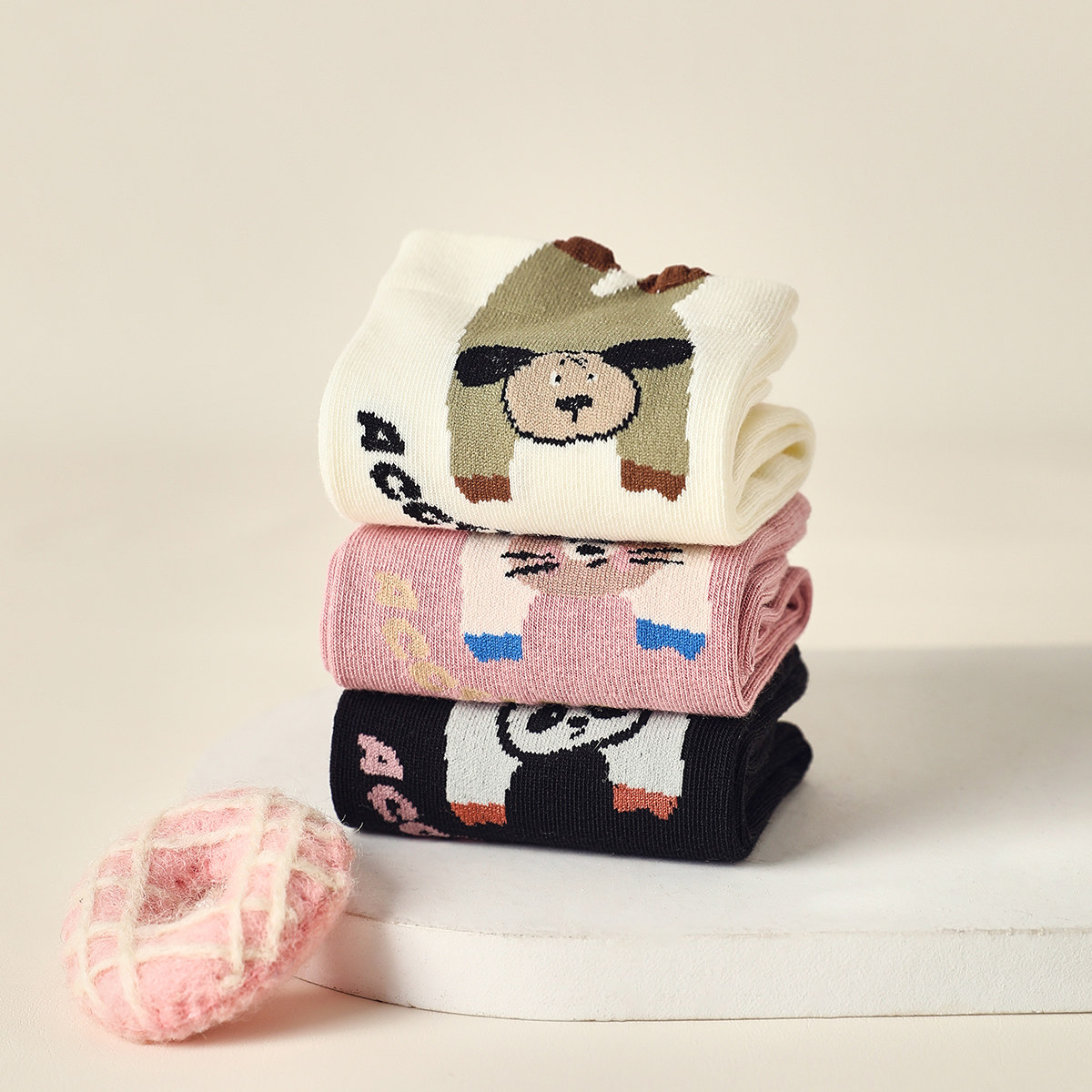 Gukoo/果壳袜子女春夏透气百搭时尚卡通动物立体提花3双装中筒袜