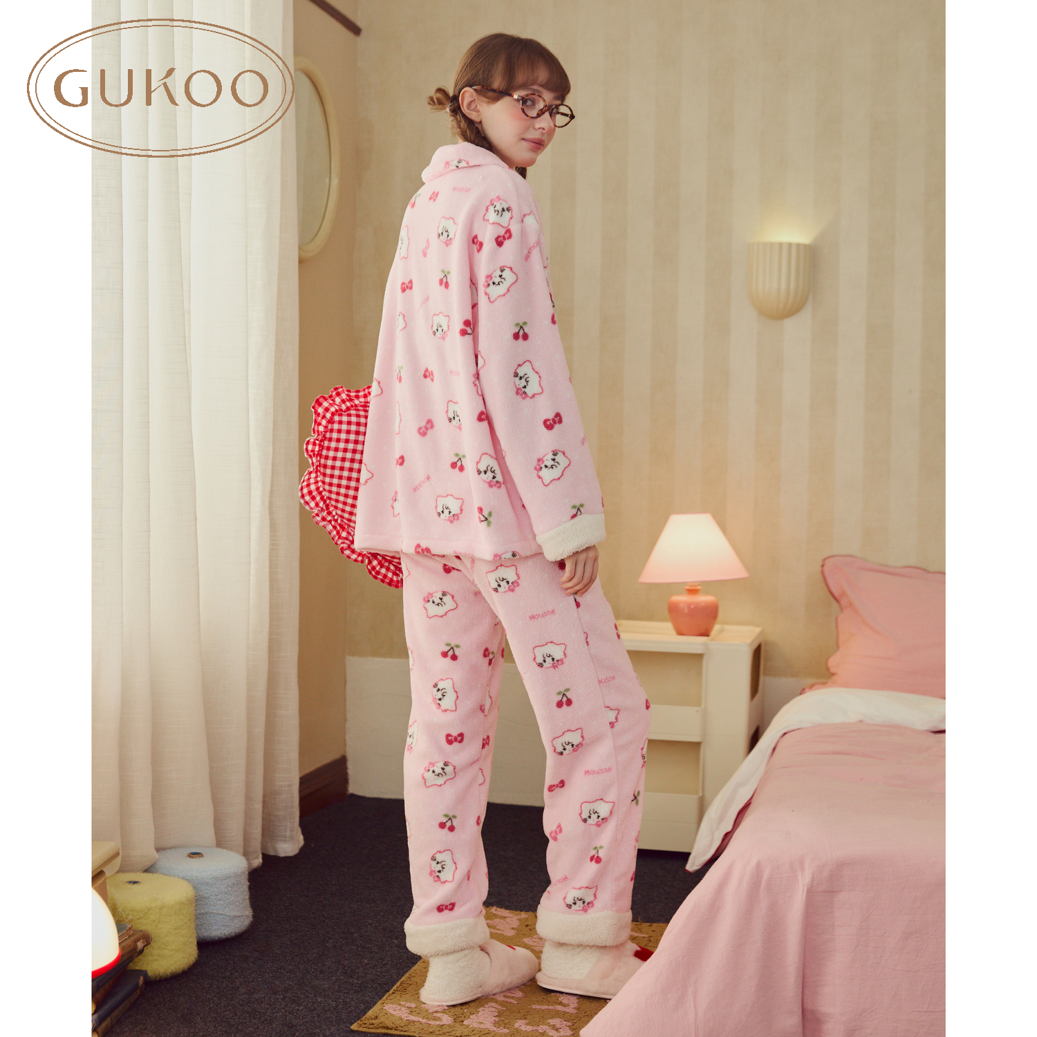 Gukoo/果壳睡衣女冬款卡通满印加绒甜美家居服套装