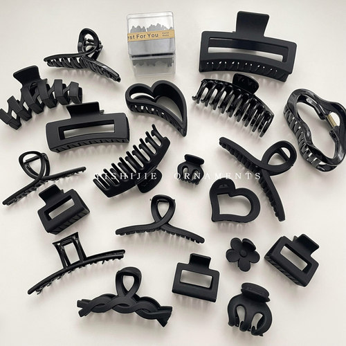 2026年新款黑色抓夹大号女简约发夹网红后脑勺夹子盘发鲨鱼夹头饰