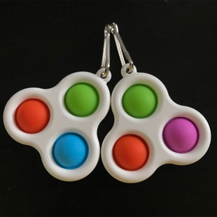 跨境手指泡泡乐钥匙扣灭鼠先锋解压发泄按压泡泡玩具跨境热销爆款