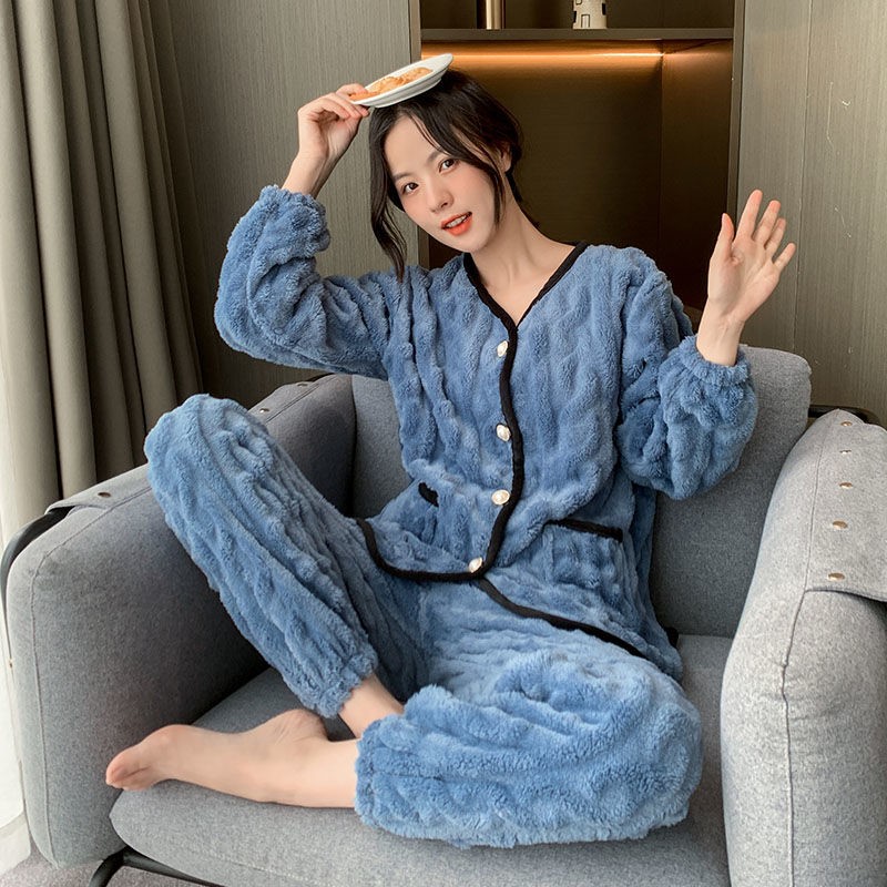 2021爆款珊瑚绒睡衣女秋冬新款加绒套装剪花甜美宽松时尚家居服