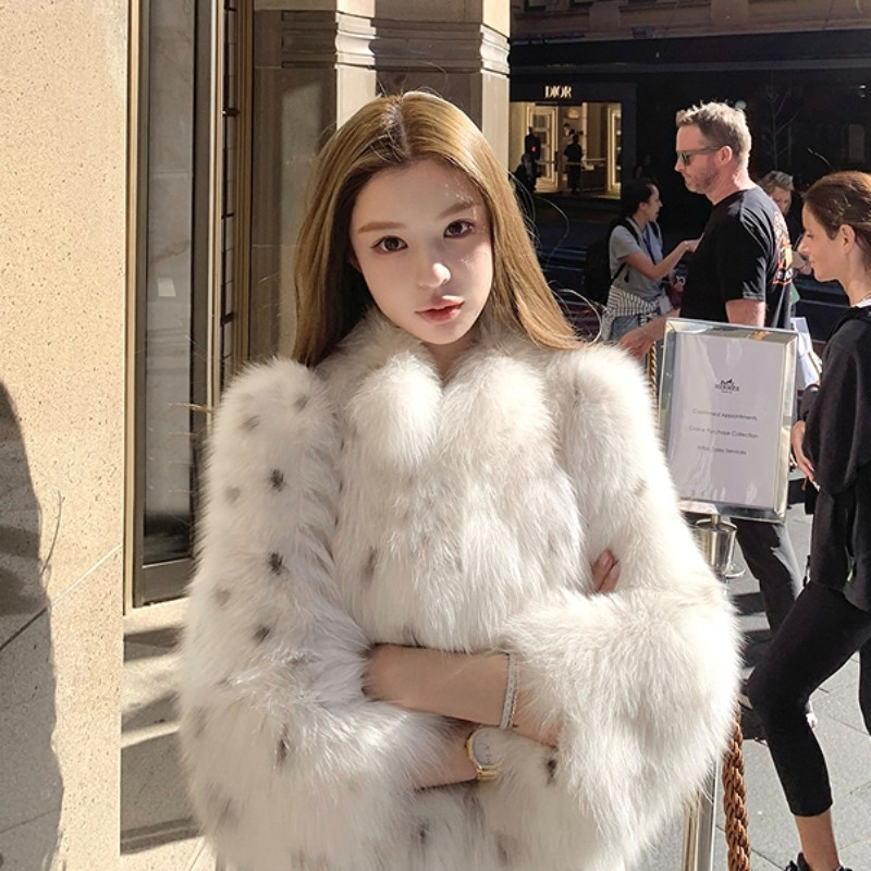 韩式轻奢仿狐狸毛皮草大衣女立领加厚毛绒皮毛一体外套女2025新款