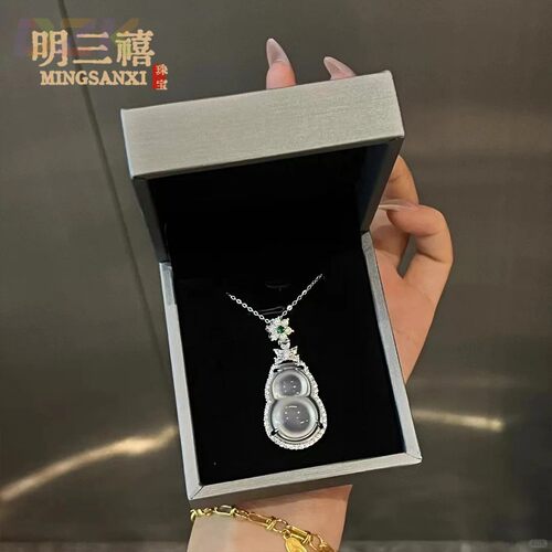 厂家高端天然玉髓项链镀银镶嵌高冰种白玉髓葫芦吊坠玛瑙吊坠女款