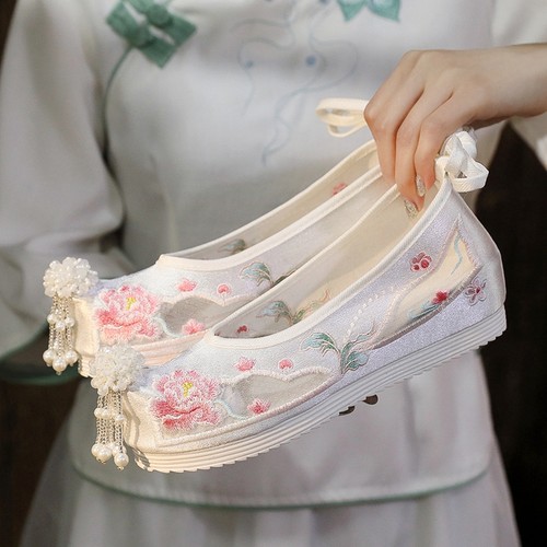 念亿笙汉服鞋子女夏季网纱绣花鞋
