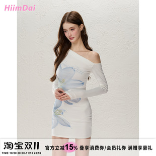 HiimDai 青瑶华 设计感原创印花修身斜肩显瘦收腰包臀紧身连衣裙