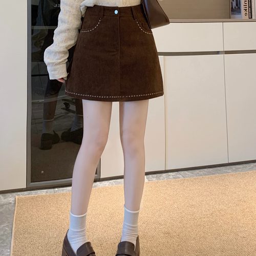 茶粒籽~灯芯绒短裙 重工刺绣半身裙秋冬A字裙高腰裙子短裙子