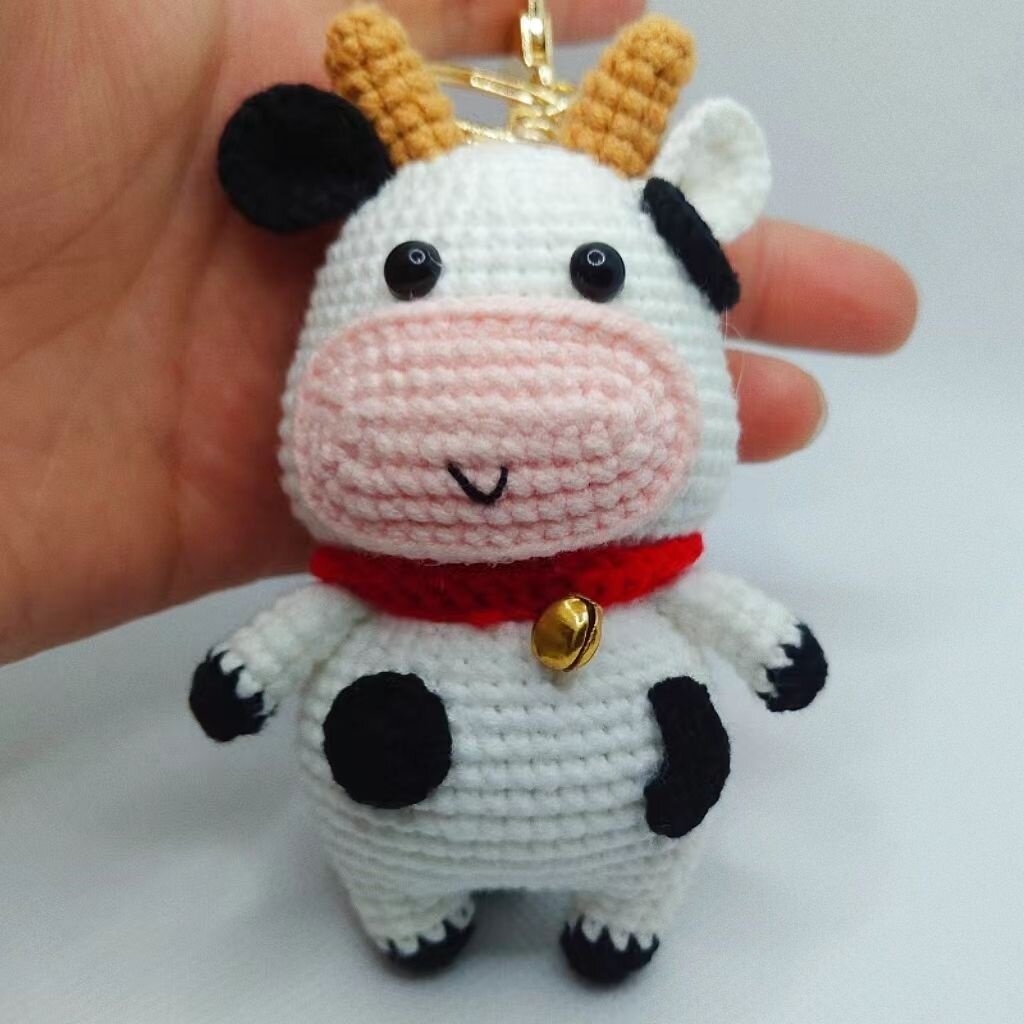 创意手工编织奶牛玩偶 毛线钩织可爱玩偶挂件 精美手作动物挂件