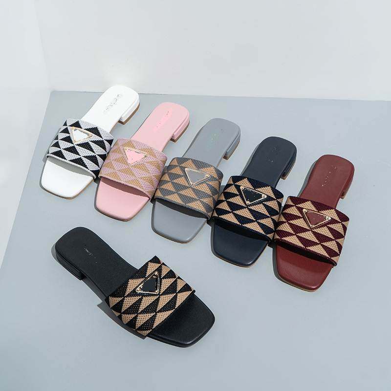 2023欧美刺绣休闲低跟格子拖鞋女Summer Sandals Women Slippers