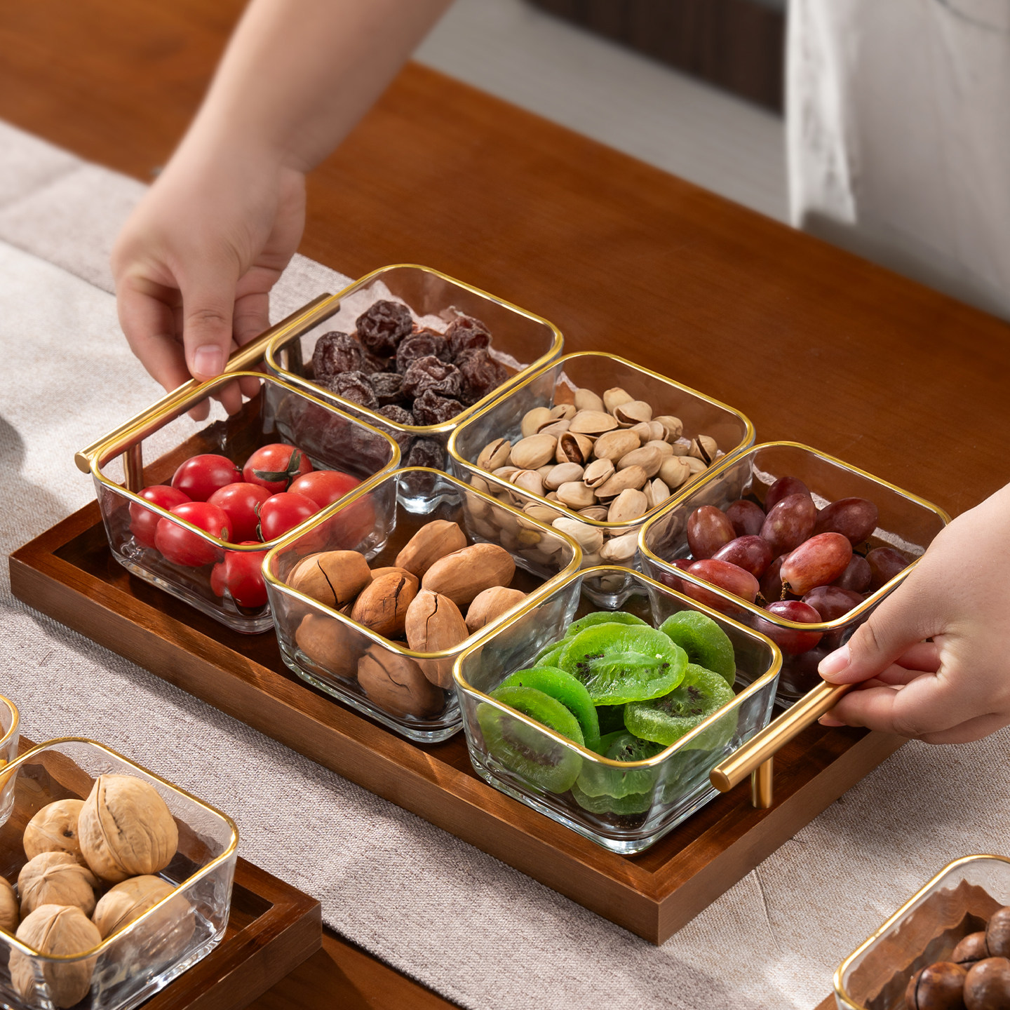 轻奢水果盘高档六宫格干果盘客厅茶几家用分格茶点糖果零食坚果盒