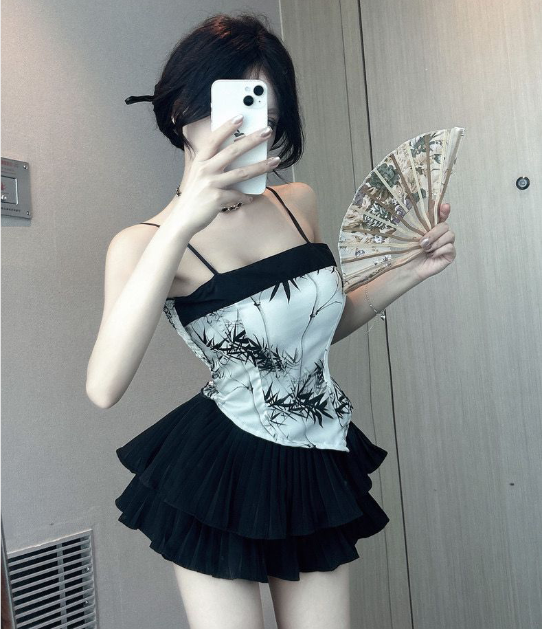 掐腰三角下摆吊带性感抹胸