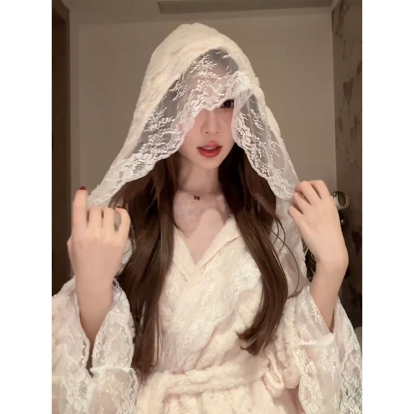 仙品女神睡衣~柔软毛茸茸加厚仙女睡袍 25冬古典新娘珍珠蕾丝浴袍