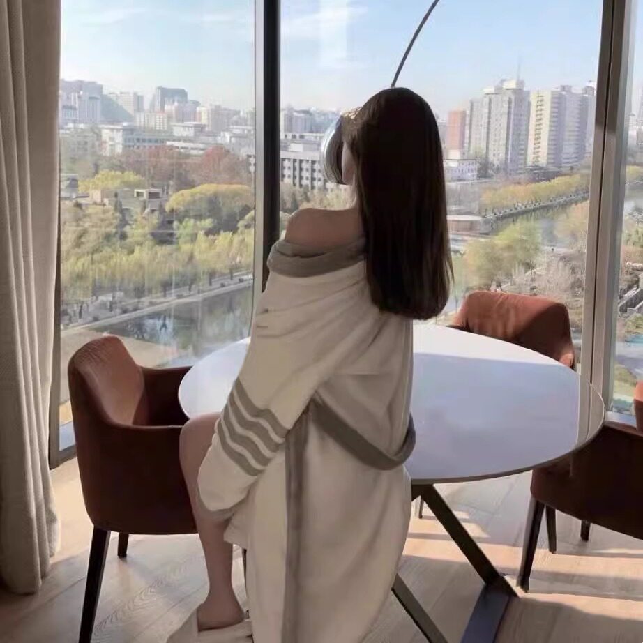 珊瑚绒情侣BF风口袋睡袍加厚