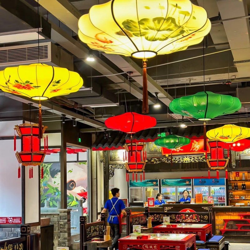 中式飞碟布艺吊灯仿古手绘红灯笼图片