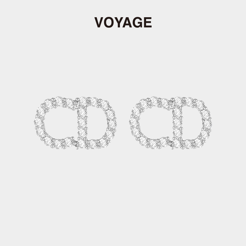 VOYAGE轻奢锆石字母耳钉耳饰女