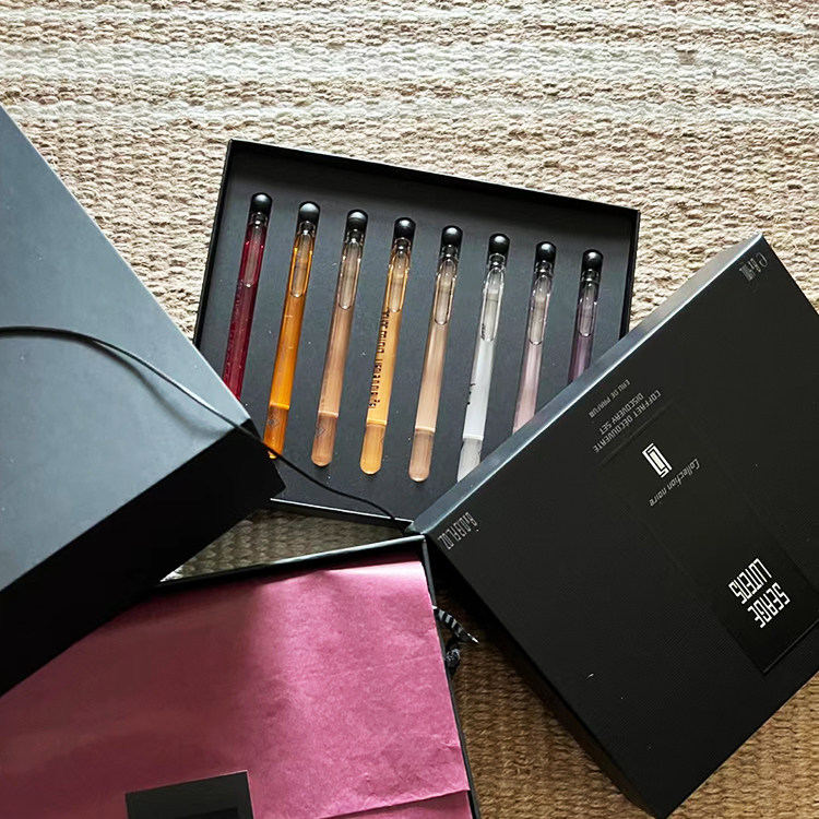 保税现货 serge lutens芦丹氏 黑色礼服系列体验装 4ml*8