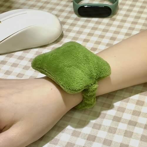 我妹送了我枕头让我午睡可以枕着