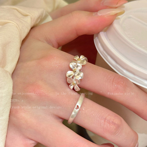 银色栀子花开口戒指女款2026