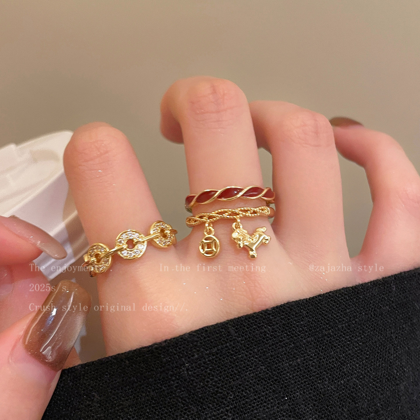 金色小马铜钱开口戒指女