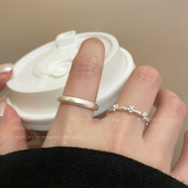 银色花朵素圈戒指女款 2026新款 小众设计食指戒轻奢高级感叠戴指环