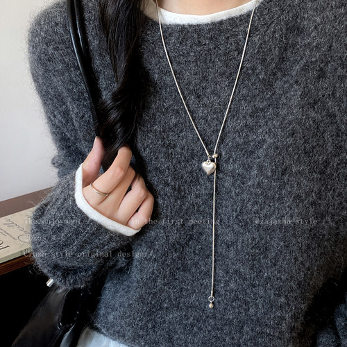 简约银色爱心吊坠抽拉毛衣项链