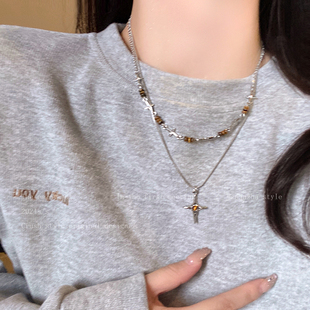 十字架虎眼石叠戴项链女款复古小众设计感卫衣链长款高级感毛衣链