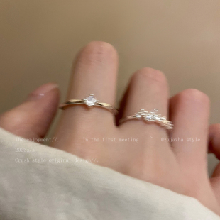 蝴蝶锆石戒指女生轻奢高级感小众设计指环超好看的叠戴装饰食指戒