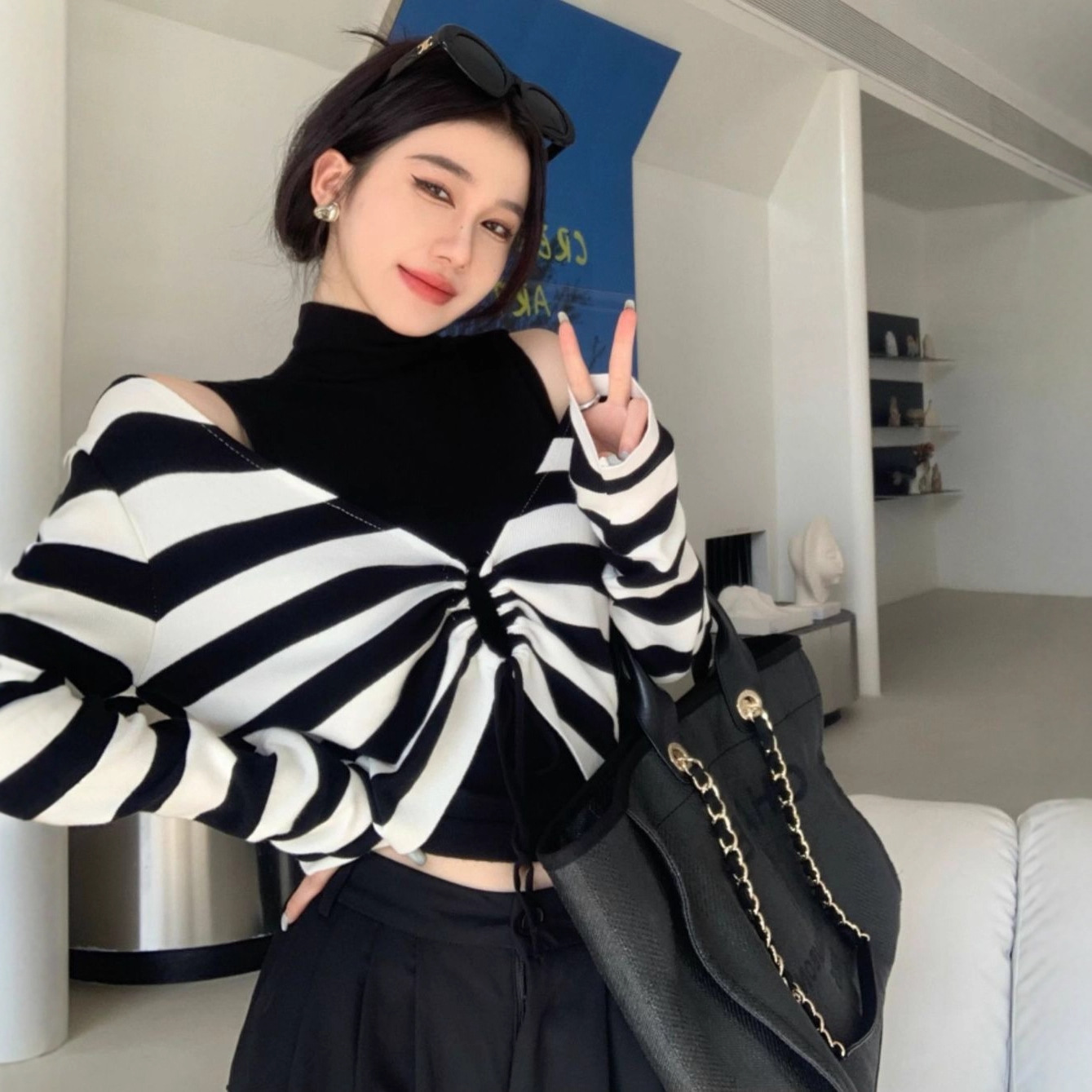 秋季纯欲别致甜辣妹半高领打底衫女内搭设计感条纹长袖上衣假两件