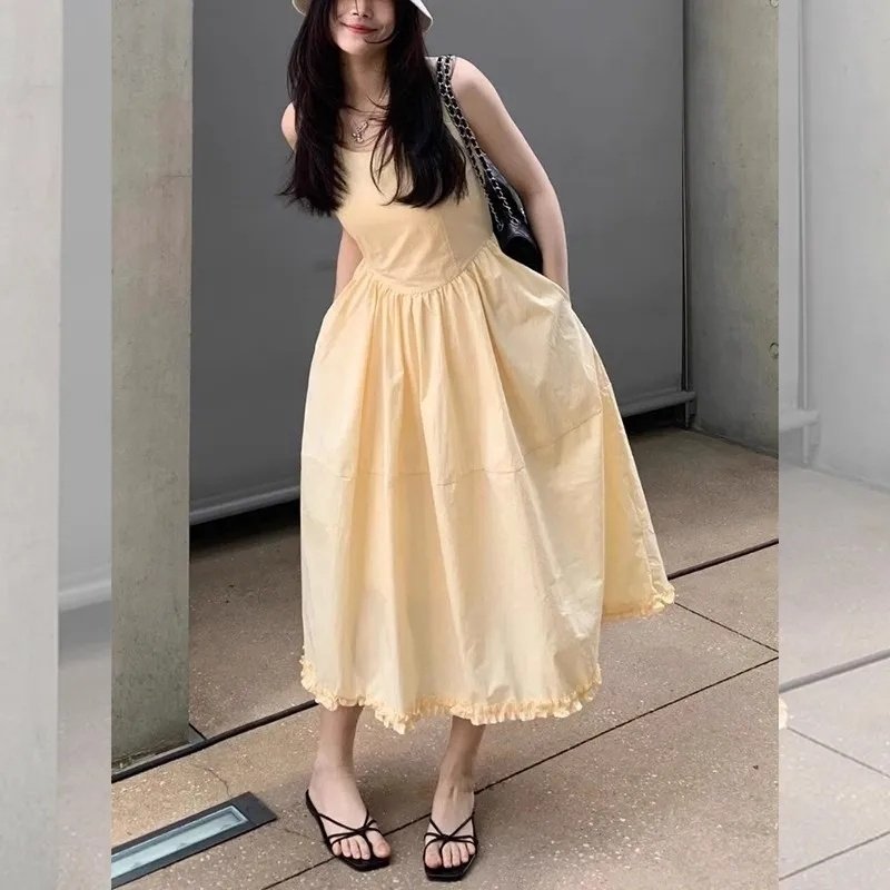 夏季多巴胺黄色吊带连衣裙收腰女