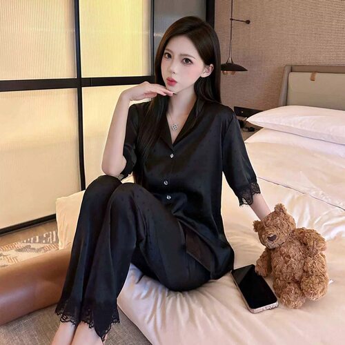 显瘦黑底暗提花仿真丝家居服女生