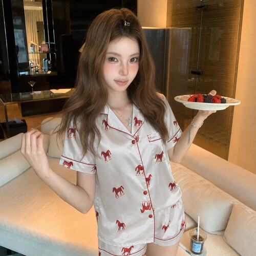春秋女薄雅气质高级感带居可外穿