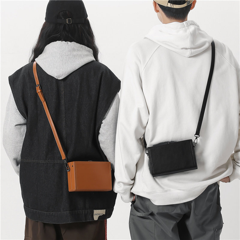 斜挎包男ins潮小包时尚潮牌盒子包男士挎包个性简约单肩包小方包,箱包皮具/热销女包/男包,男士包袋,淘宝优惠券,粉丝福利购,淘宝优惠卷