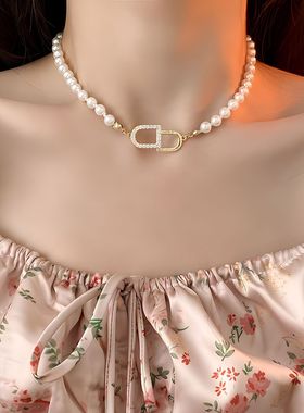 珍珠项链气质高级感字母颈链