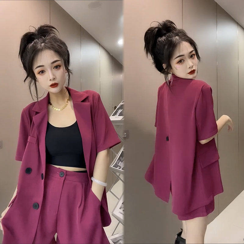 여성을위한 캐주얼 패션 반팔 작은 정장 정장 2024 새로운 스타일 작은 기질 거리 반바지 투피스 세트 여름