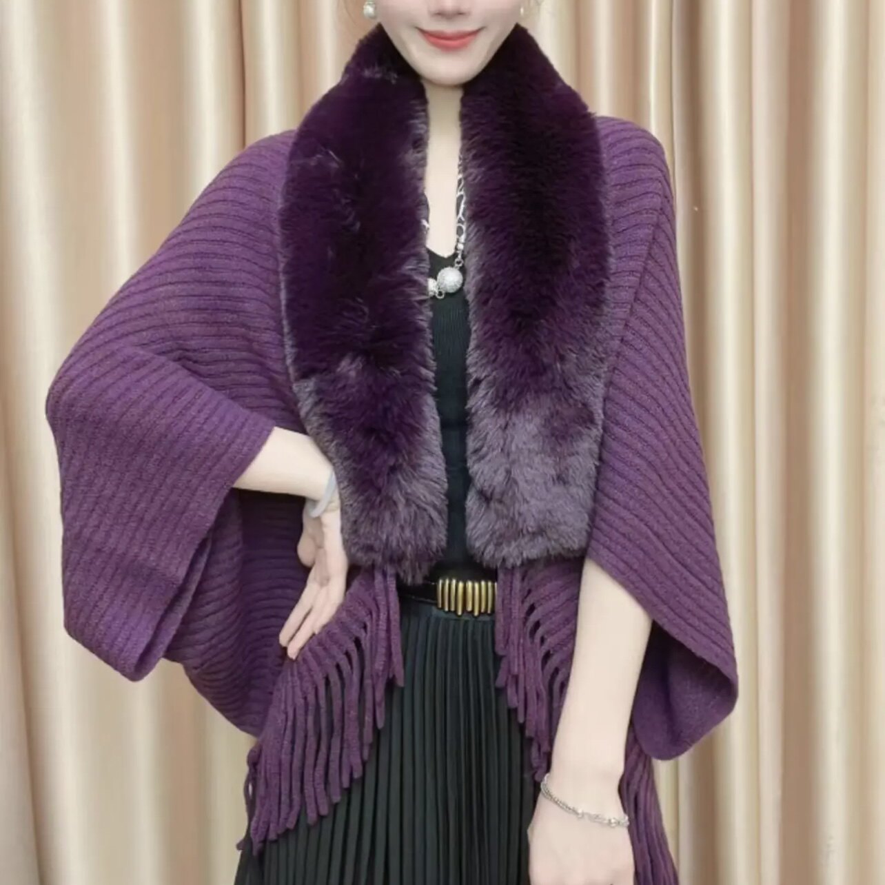 秋冬新款贵妇大毛领披肩加厚保暖针织流苏开衫旗袍外套女百搭时尚