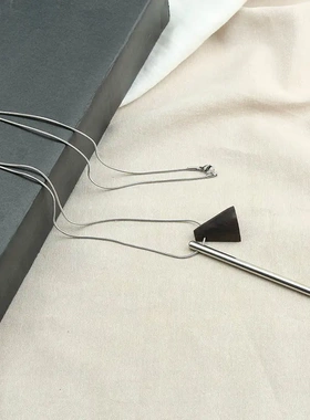 小众简约几何三角形长款项链女不规则吊坠檀木毛衣链简约时尚配饰