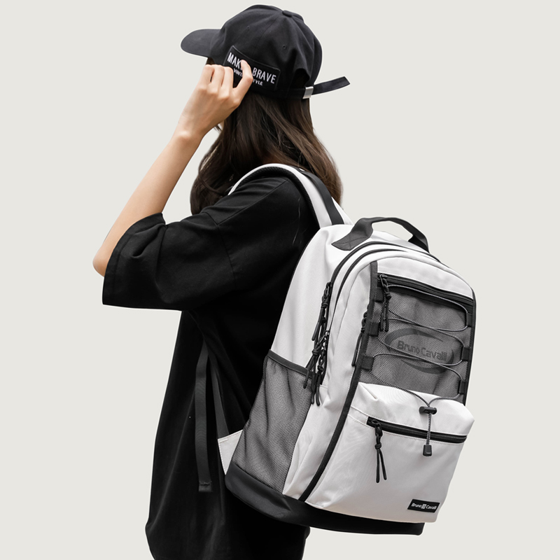 津梵休闲运动校园双肩包