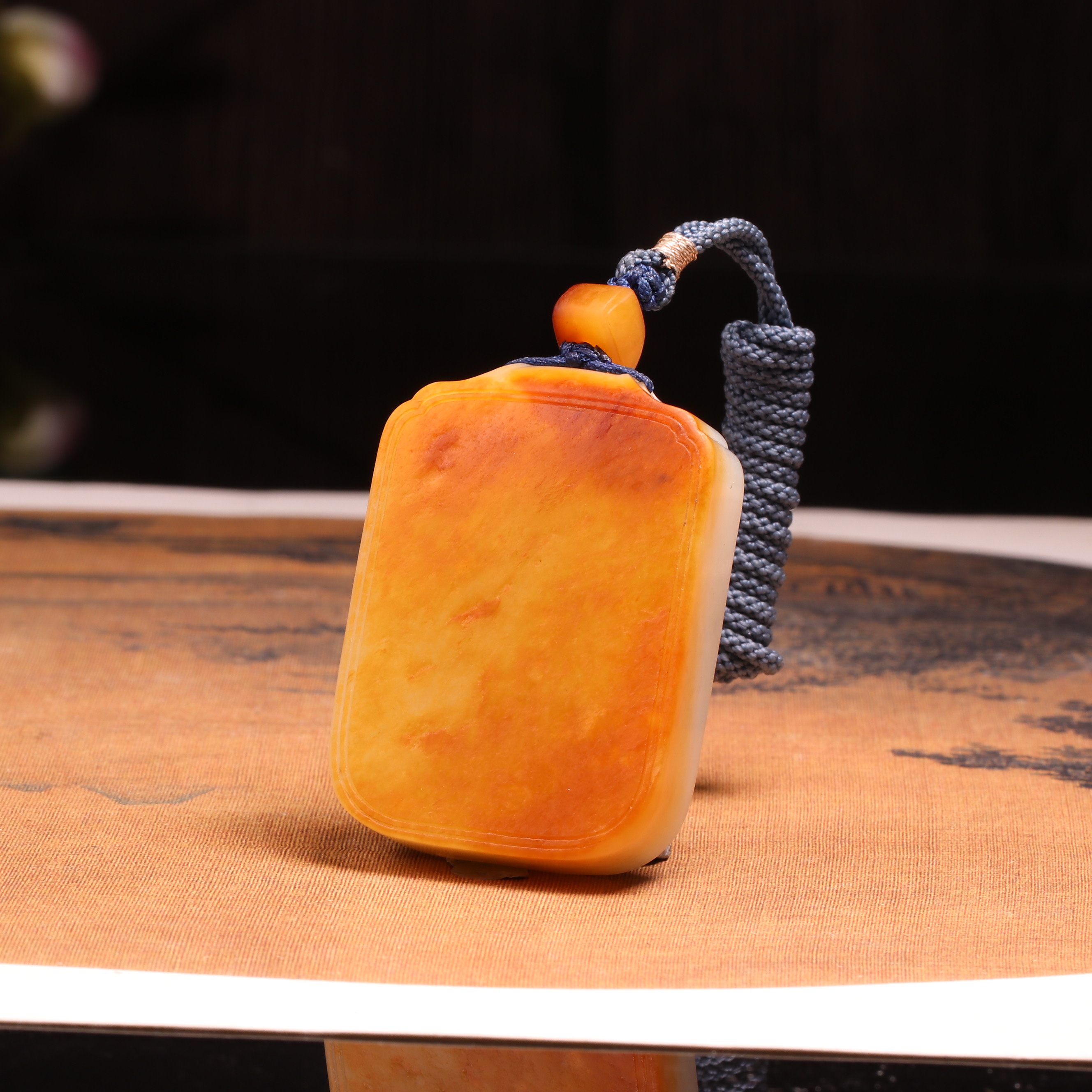 苏工新疆和田玉籽料白玉无事牌吊坠籽玉黄沁平安牌挂件黄玉玉牌