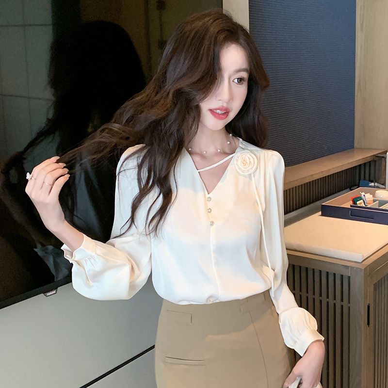 实拍2025春季新款韩版百搭钉珠长袖衬衫女上衣打底衫小衫