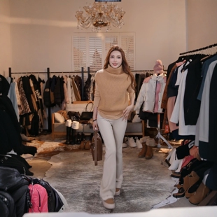 冬季轻奢毛衣背心+百搭女打底衫套装MKKQ86789-3【澳门小源同款】