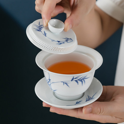 白瓷盖碗三才碗泡茶器360度出水