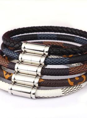 热销皮绳手链情侣经典老花色手镯百搭时尚编织牛皮手环钛钢磁吸扣