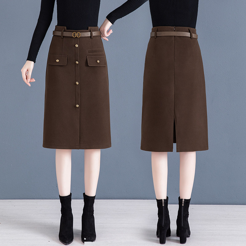 中长版显瘦开叉一步裙子